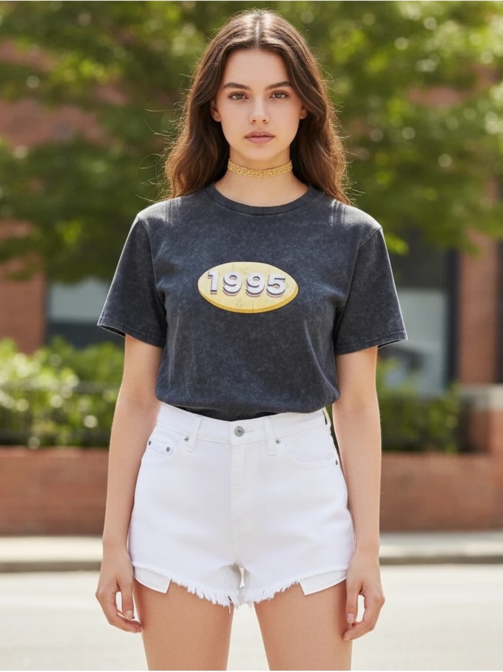 Kendall & Kylie Women’s Black Mineral-Wash Retro Tee w/ 1995 Patch. Size Large